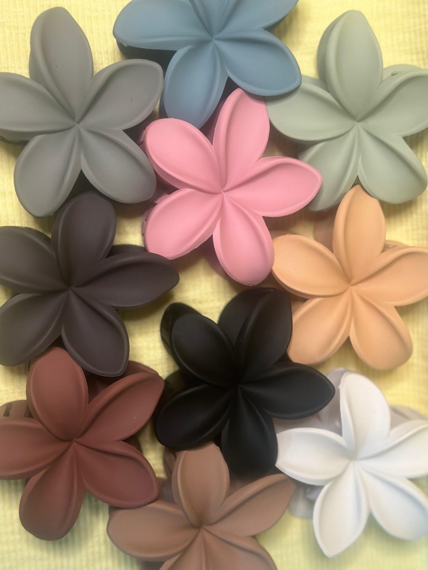 Flower Claw Clips